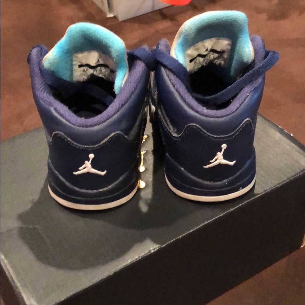 Jordan 5 Retro - Picture 3 of 7